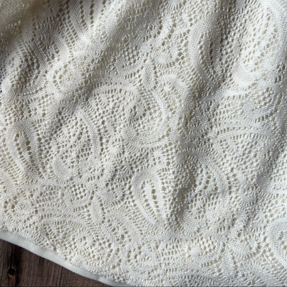 Bee Stitched x Francesca’s | Lace White Dress - Picture 6 of 14